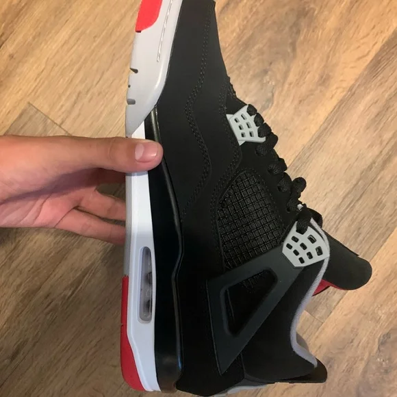 Jordan 4 breads